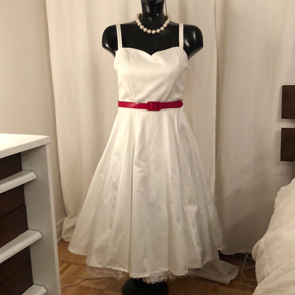 Wedding kit. Dress-glove-belt-purse-2crino
